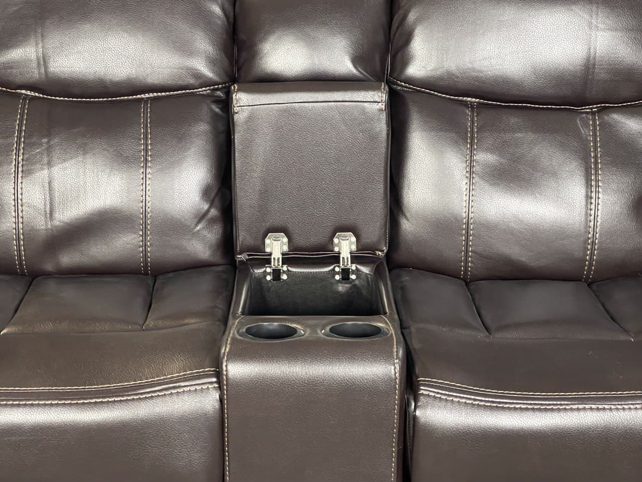 venice-3-2-air-leather-recliner-cup-holder-brown